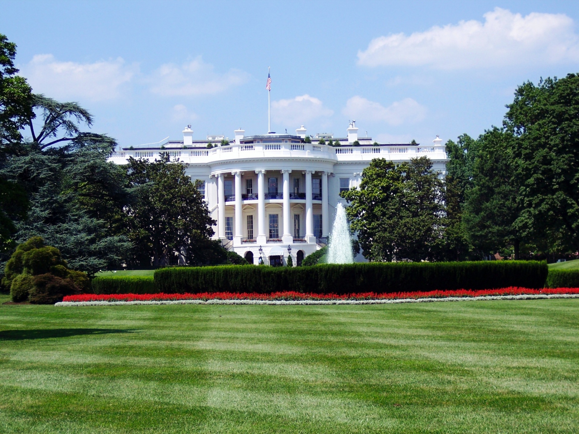 White House_Aaron Kittredge Thumbnail